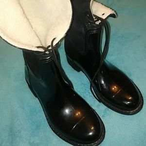 Sold!!!!!!!Rain shoes